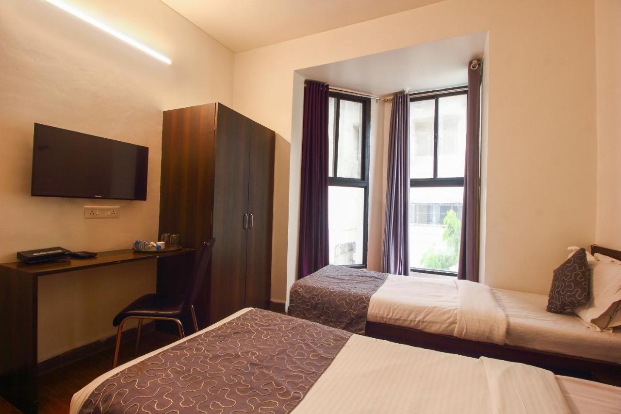 אאורנגבד Oyo 3802 Hotel Nirmal Residency מראה חיצוני תמונה